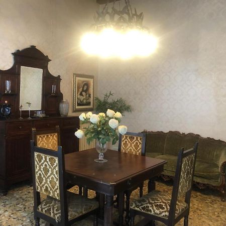 Апартаменты Palazzo Cordoni Читта-ди-Кастелло Экстерьер фото